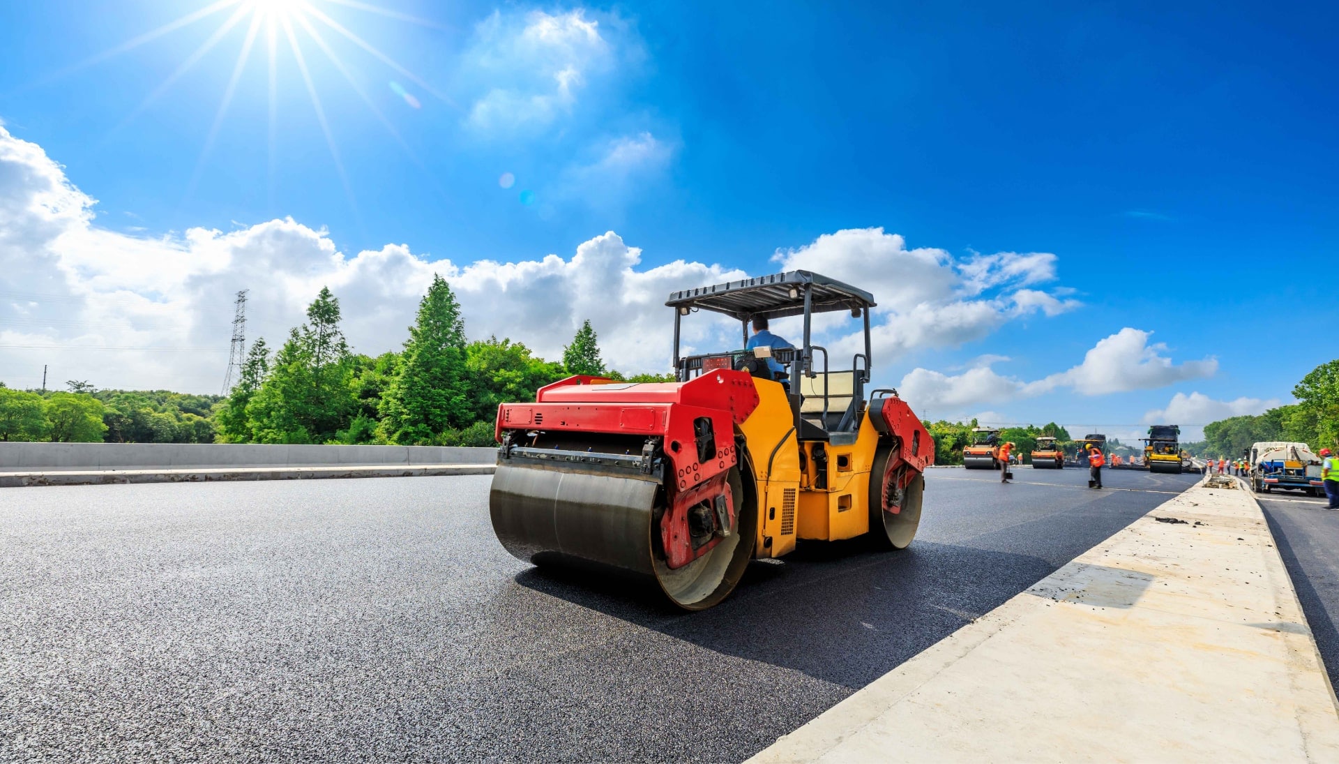 Smooth asphalt paving in Ocala, Fl creates durable surfaces.